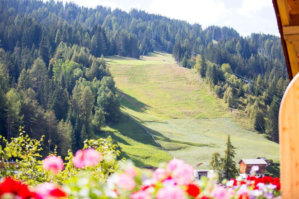 Pension Alpenrose Serfaus Rum bild